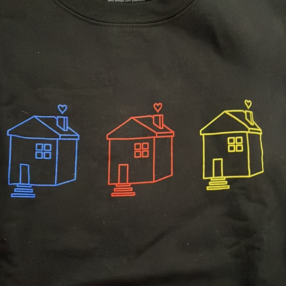 Harry’s House 2022 Love On Tour Amex Exclusive Crewneck - Picture 2 of 3